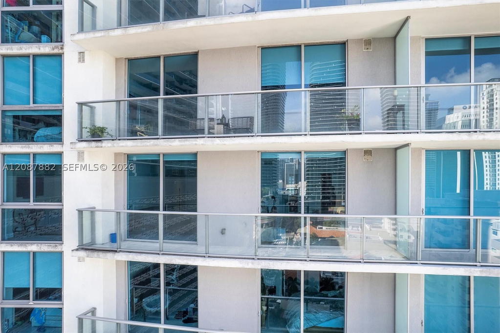Real estate property located at 1100 Miami Ave #1609, Miami-dade, 1100 Millecento Residence, Miami, FL
