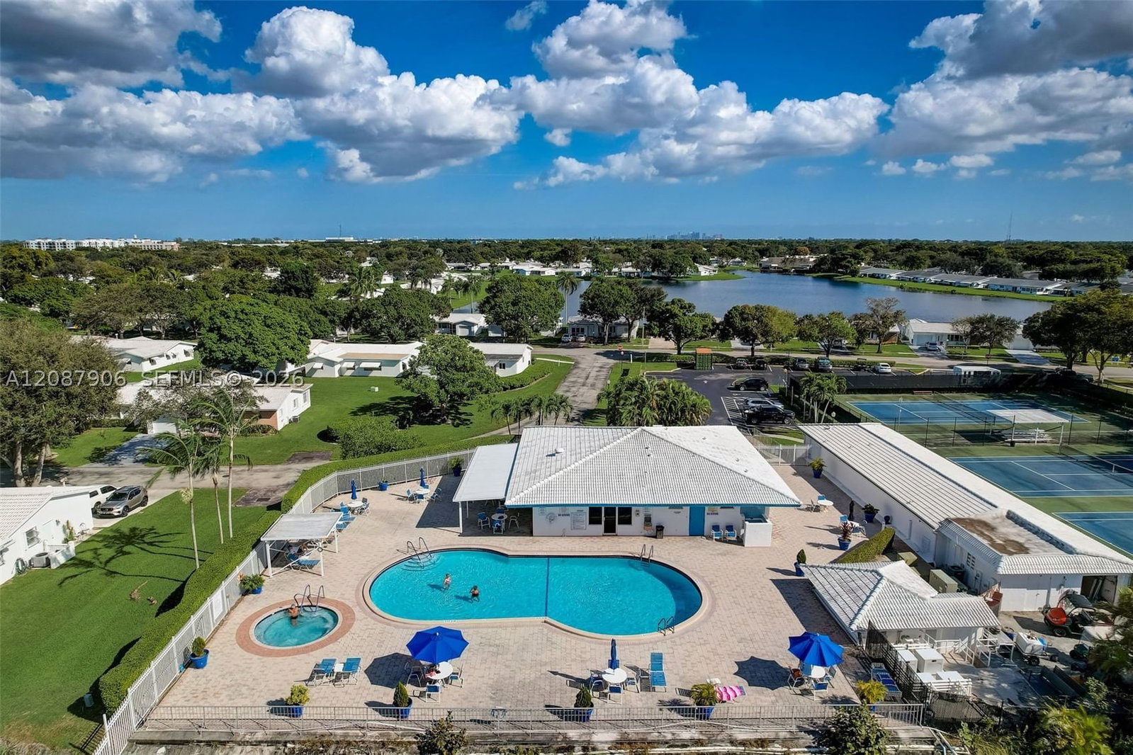 Real estate property located at 1651 85th Ave, Broward, Lauderdale West 2 Sec, Plantation, FL