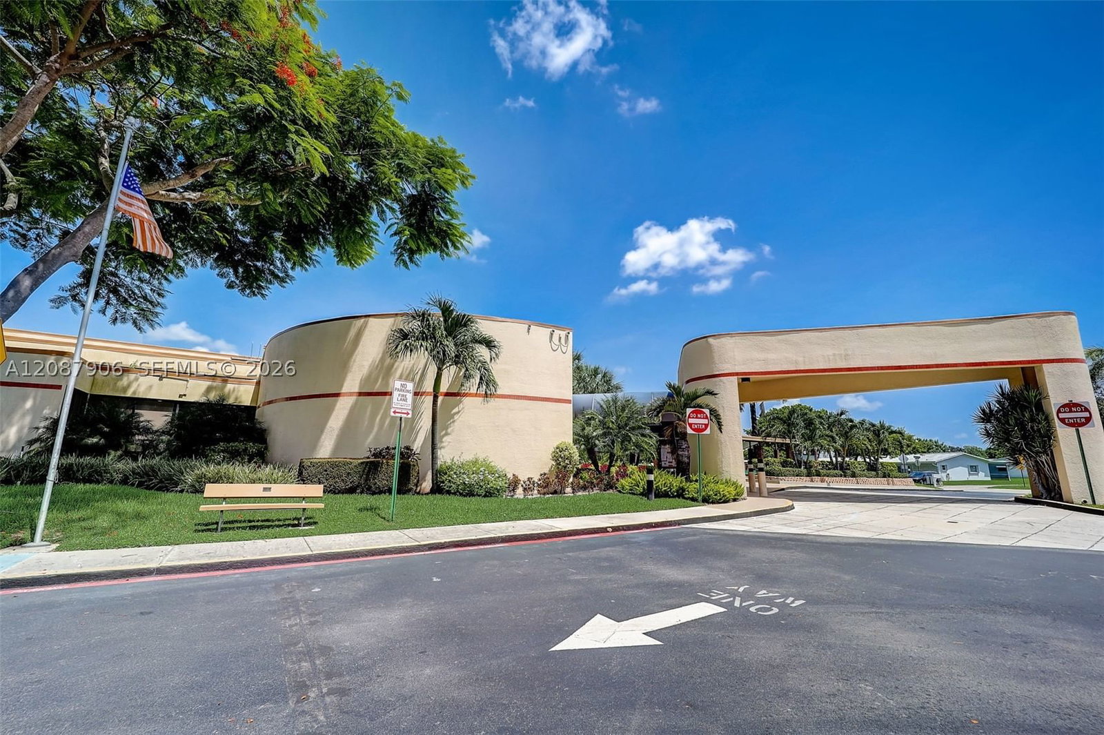 Real estate property located at 1651 85th Ave, Broward, Lauderdale West 2 Sec, Plantation, FL