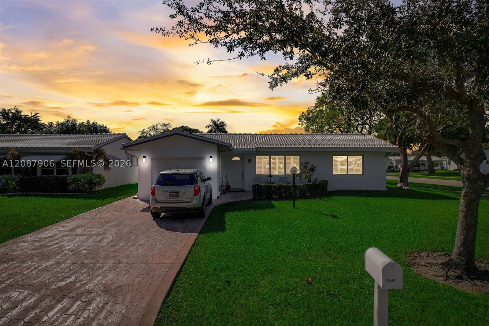 Real estate property located at 1651 85th Ave, Broward, Lauderdale West 2 Sec, Plantation, FL