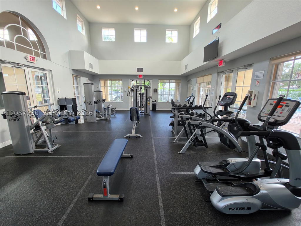 Real estate property located at 12317 124th Ct, Miami-dade, Kendall Breeze, Miami, FL