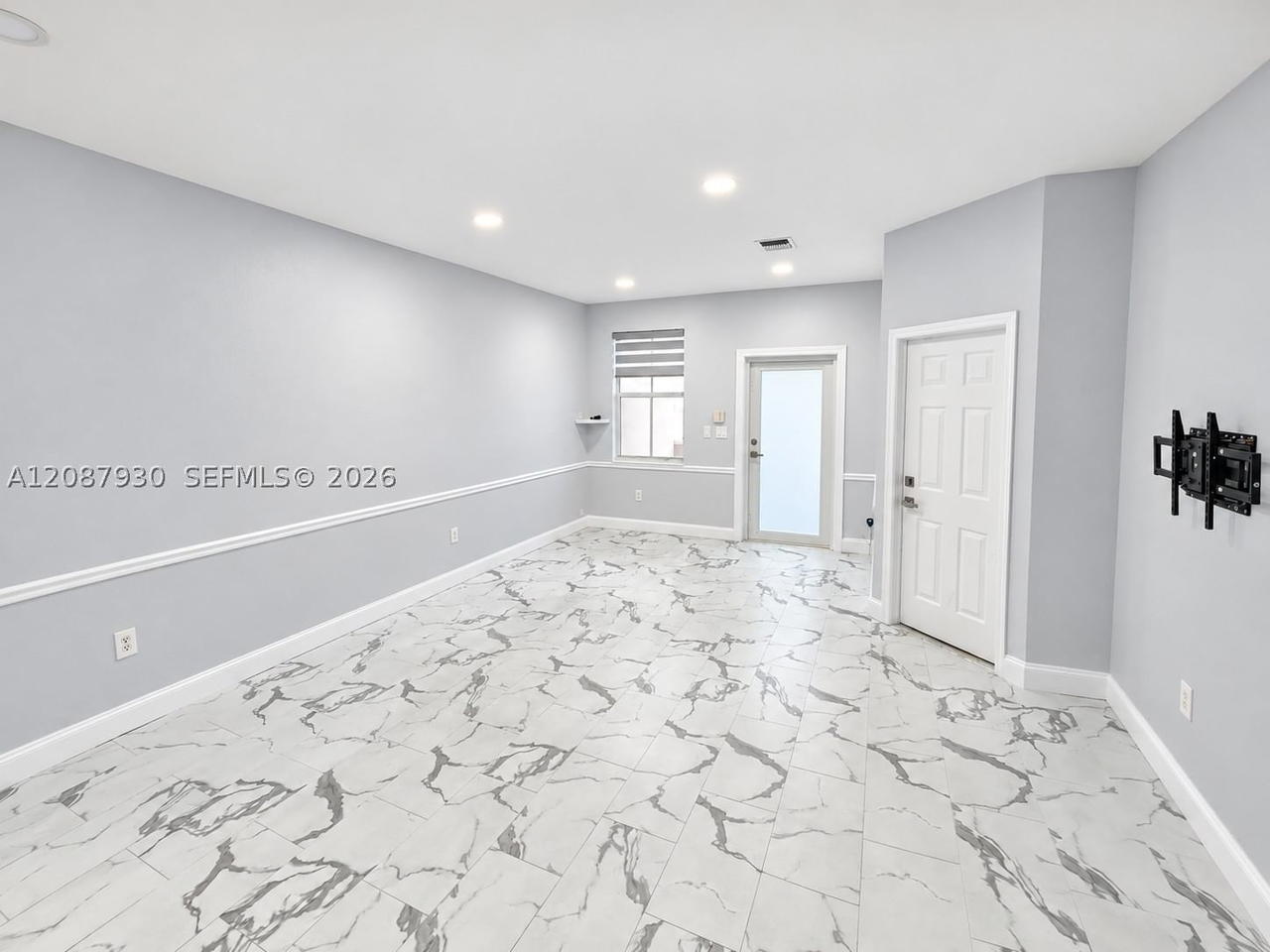 Real estate property located at 12317 124th Ct, Miami-dade, Kendall Breeze, Miami, FL