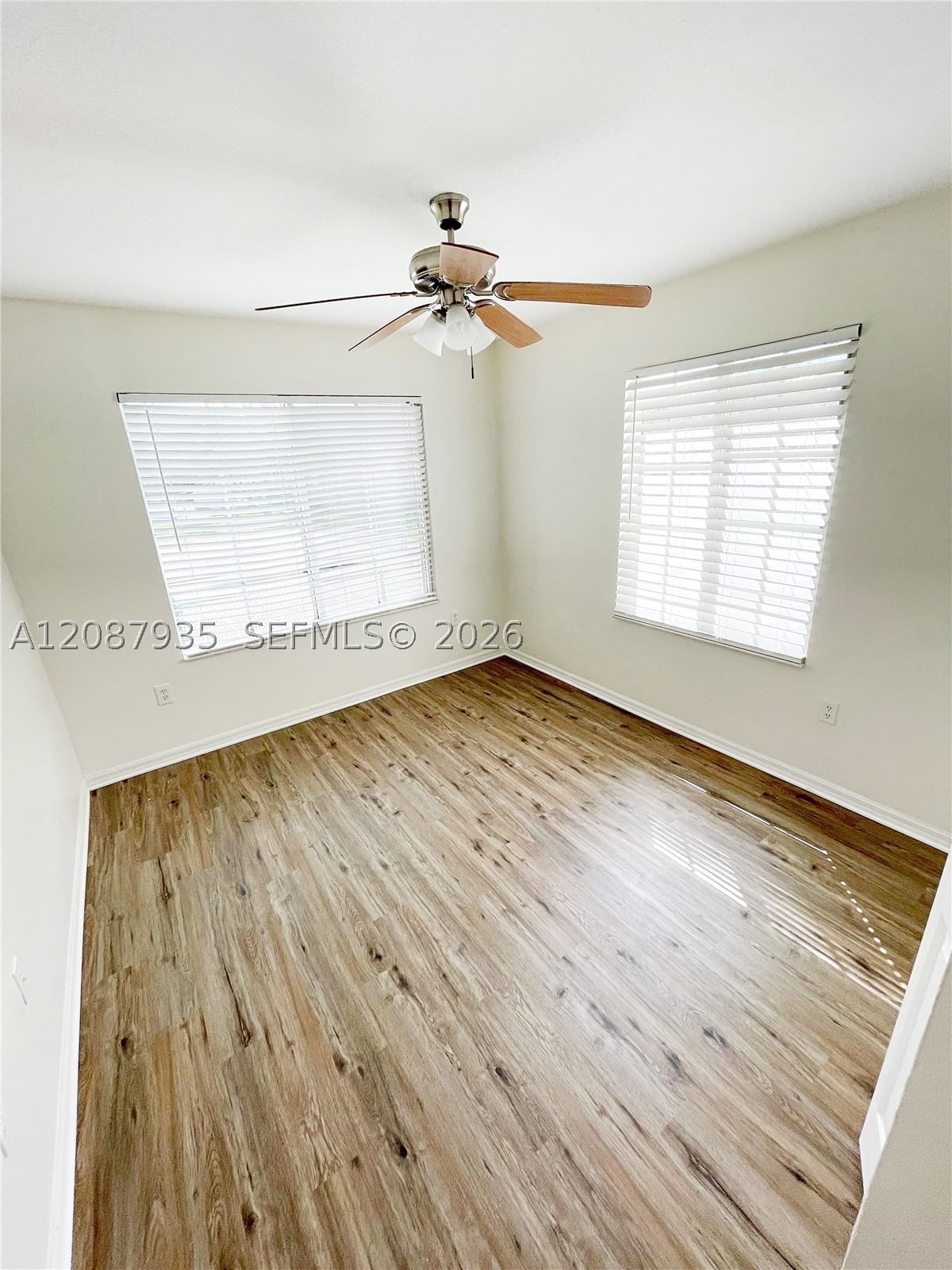 Real estate property located at 4081 San Marino Blvd #206, Palm Beach, Emerald Isle At Laguna La, West Palm Beach, FL