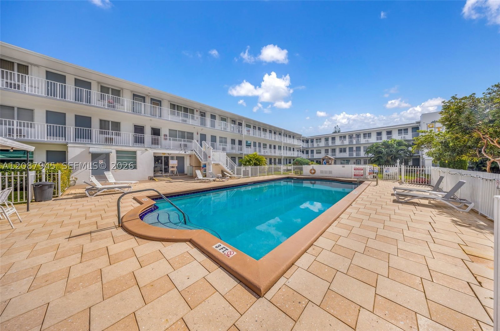 Real estate property located at 15610 6th Ave #7D, Miami-dade, Golden Towers No 2 Inc -, Miami, FL