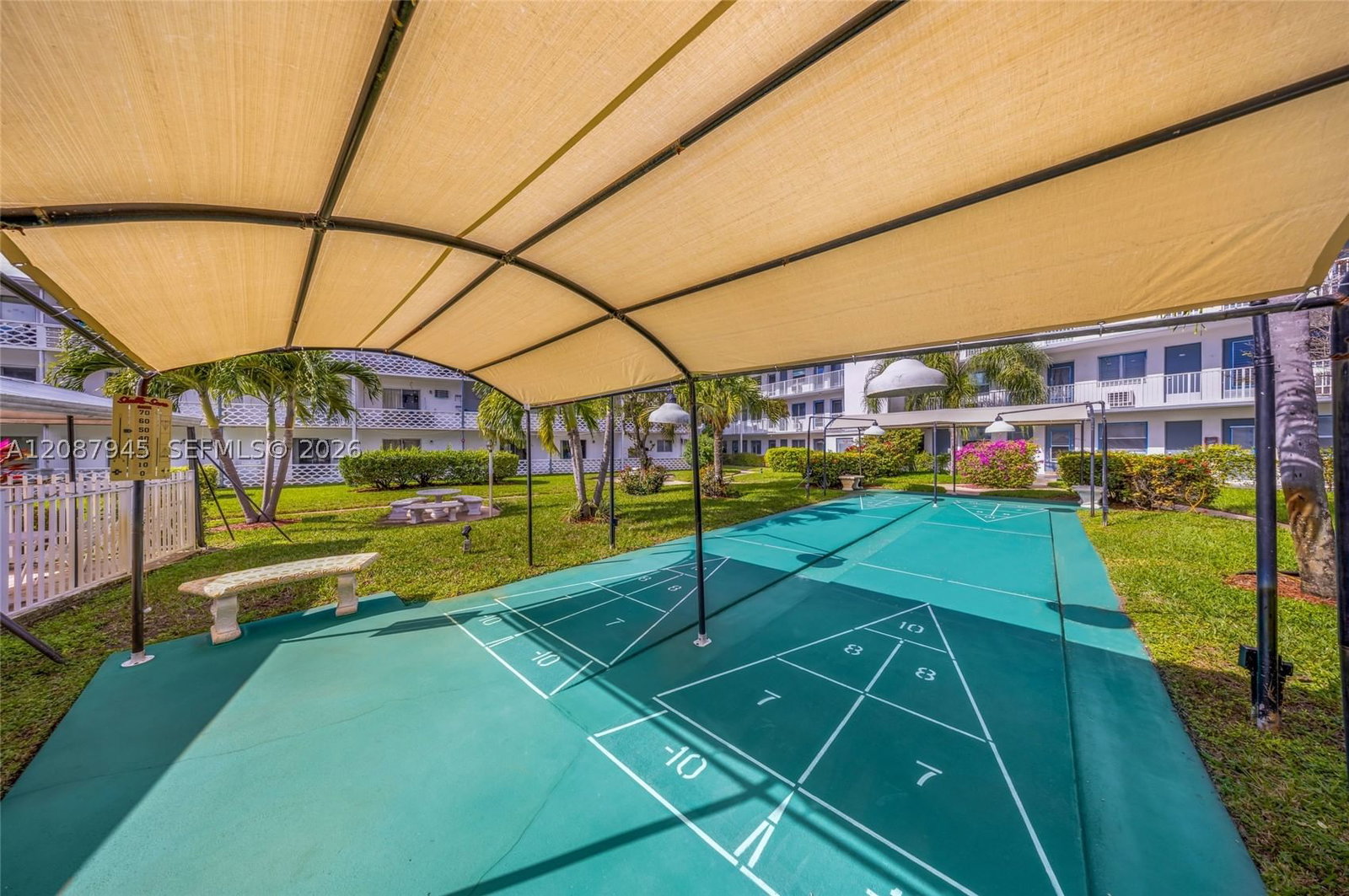 Real estate property located at 15610 6th Ave #7D, Miami-dade, Golden Towers No 2 Inc -, Miami, FL