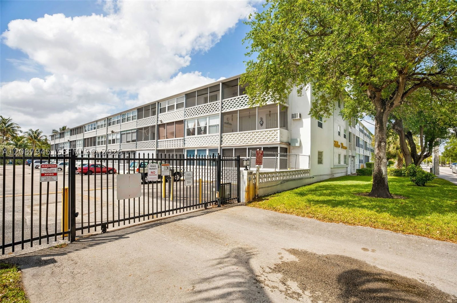 Real estate property located at 15610 6th Ave #7D, Miami-dade, Golden Towers No 2 Inc -, Miami, FL