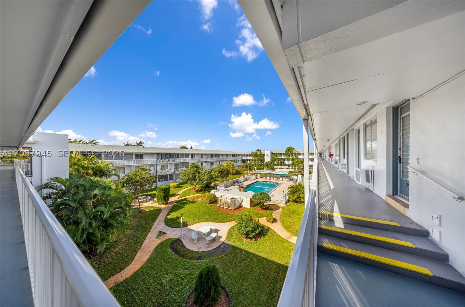 Real estate property located at 15610 6th Ave #7D, Miami-dade, Golden Towers No 2 Inc -, Miami, FL