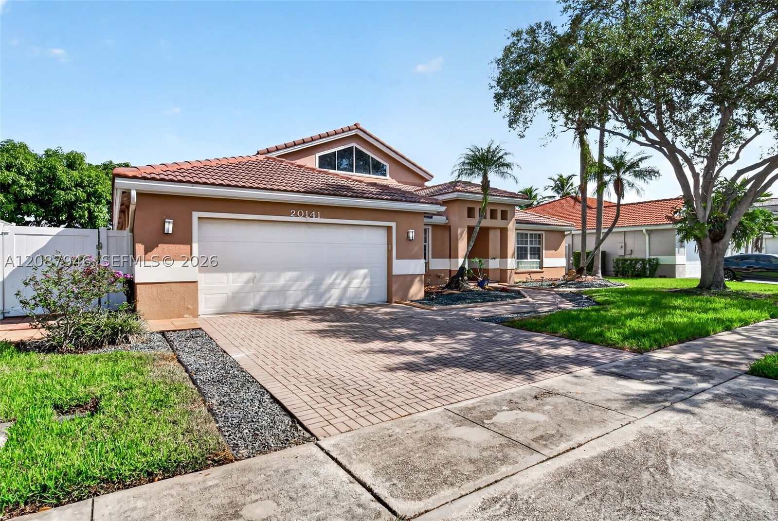 Real estate property located at 20141 10th St, Broward, Preserve At Chapel Trail, Pembroke Pines, FL