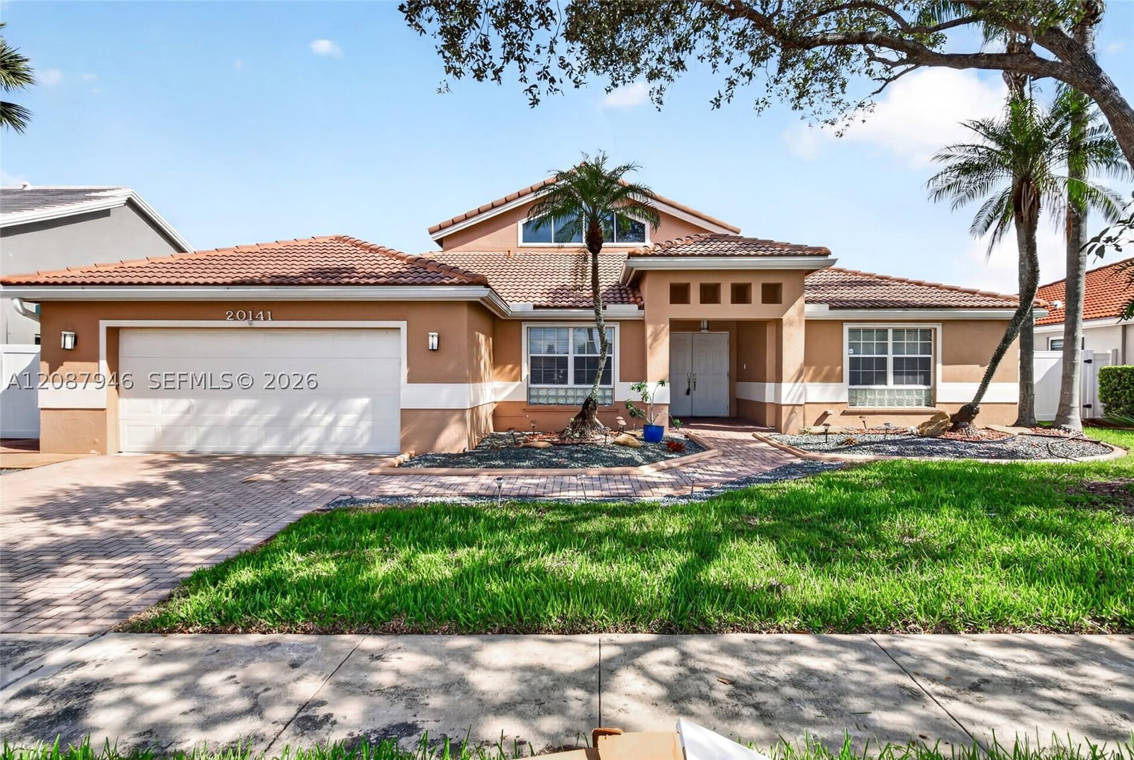 Real estate property located at 20141 10th St, Broward, Preserve At Chapel Trail, Pembroke Pines, FL