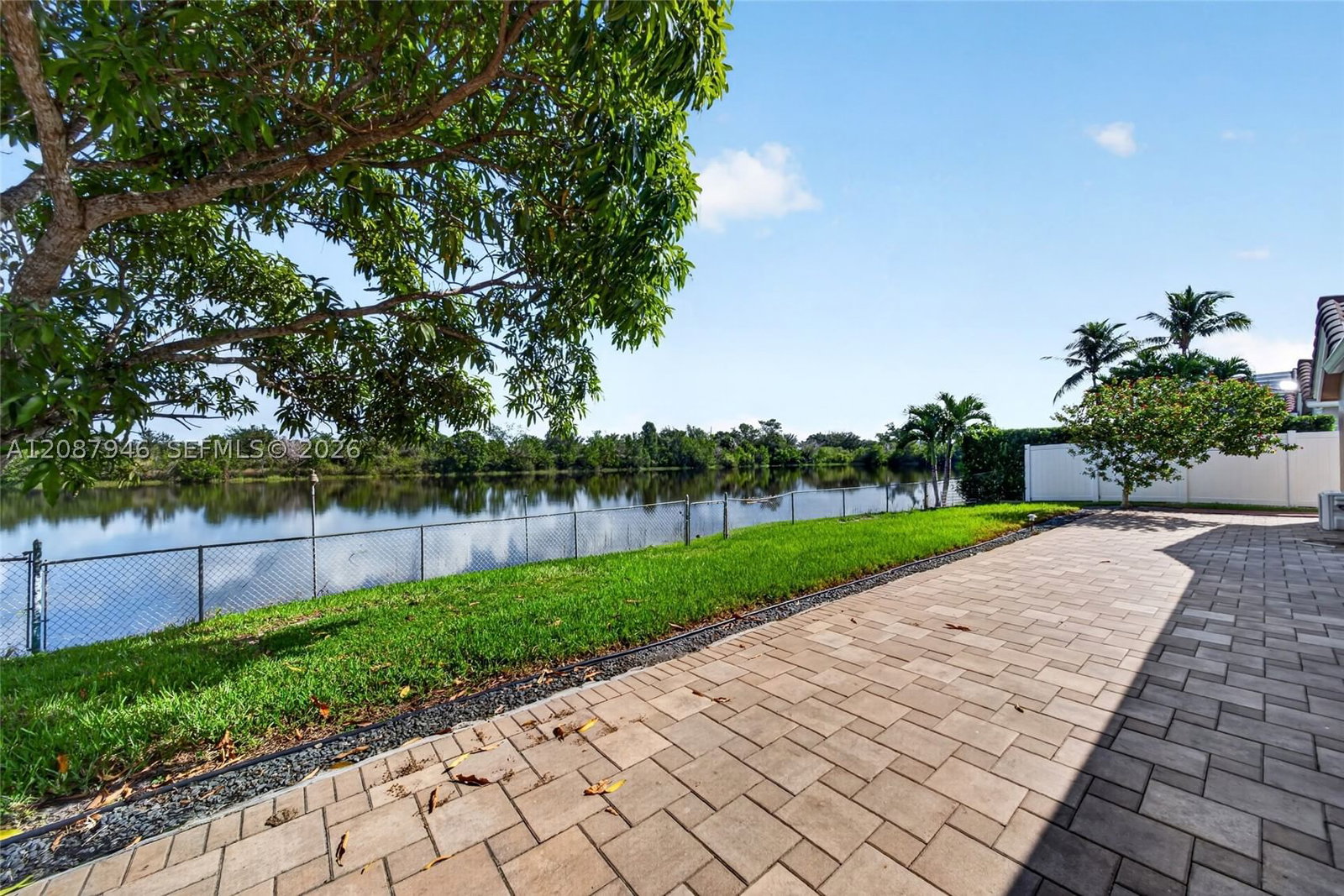Real estate property located at 20141 10th St, Broward, Preserve At Chapel Trail, Pembroke Pines, FL