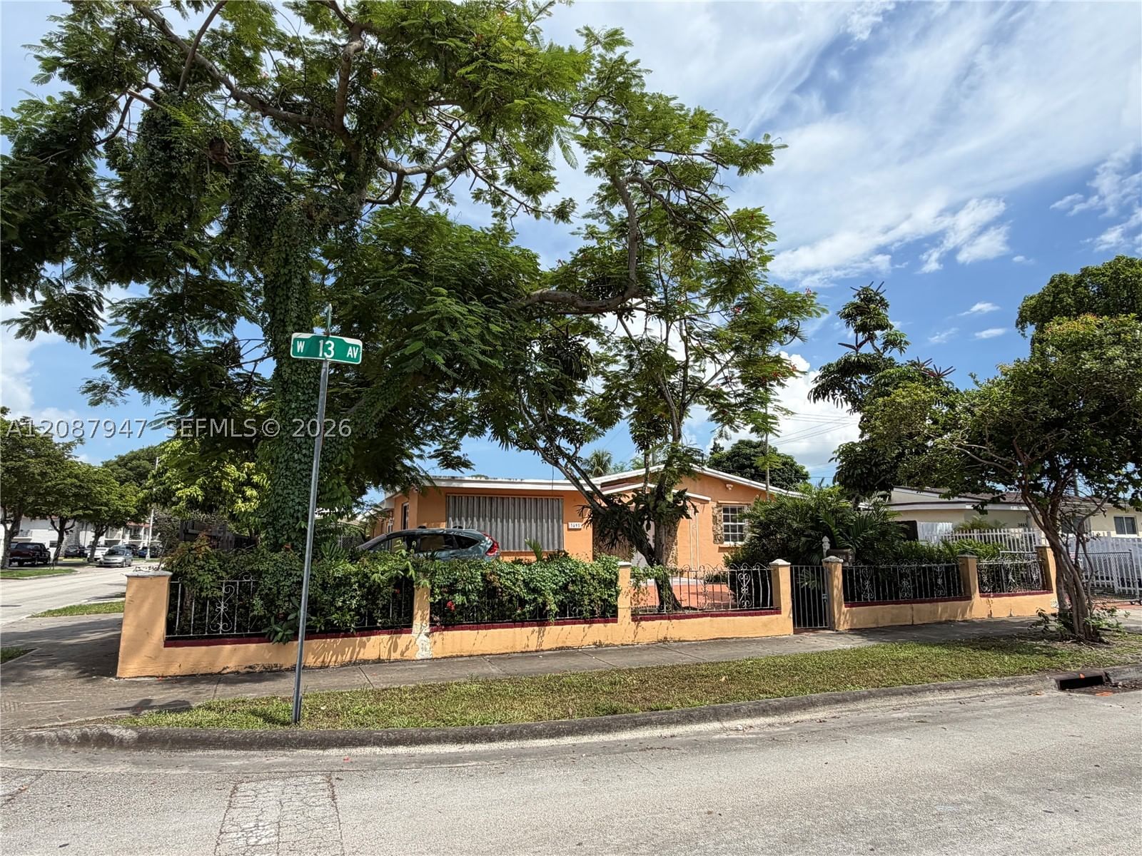 Real estate property located at 3495 13th Ave, Miami-dade, Castle Estates, Hialeah, FL