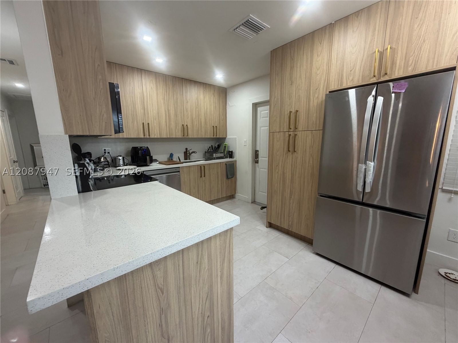 Real estate property located at 3495 13th Ave, Miami-dade, Castle Estates, Hialeah, FL