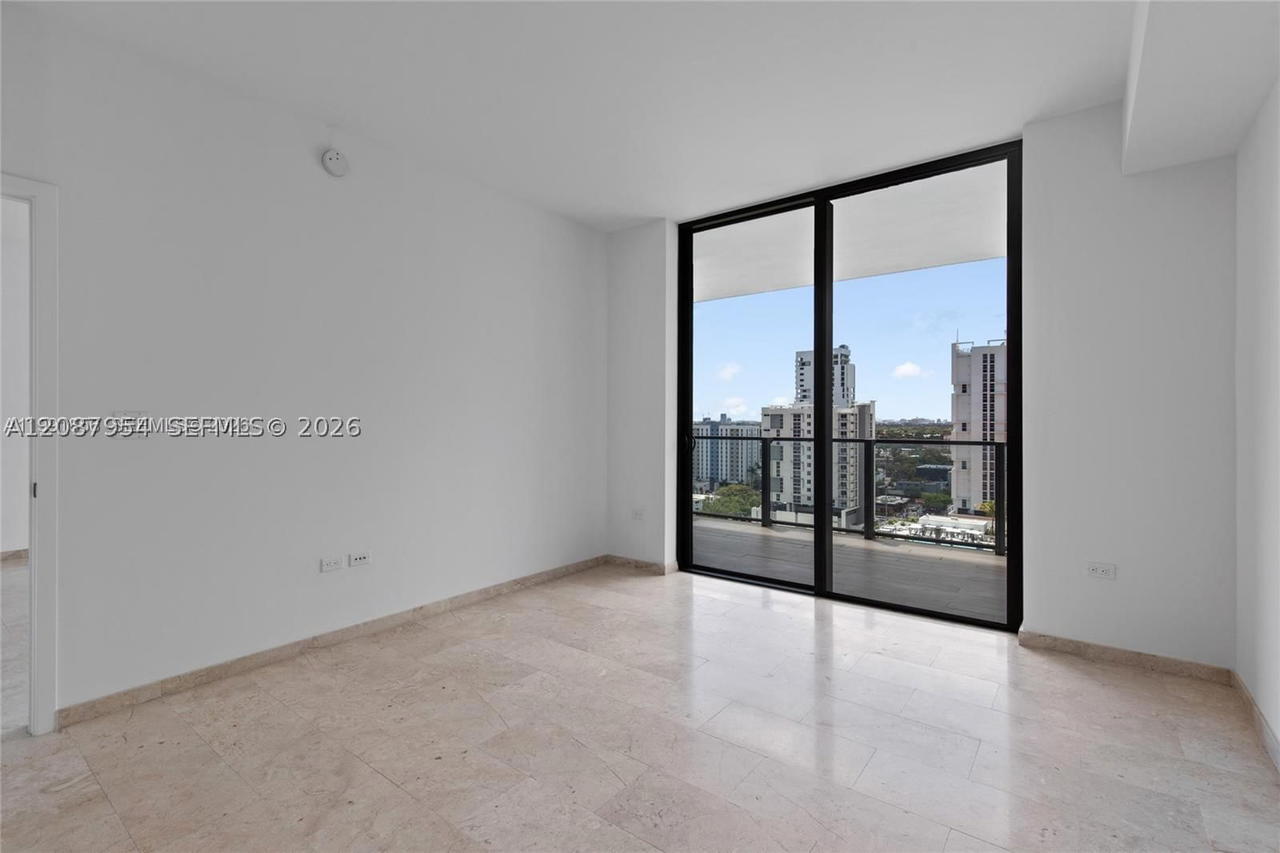 Real estate property located at 88 7th St #904, Miami-dade, Rise Condo, Miami, FL
