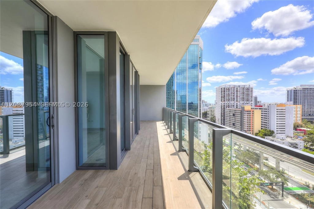 Real estate property located at 88 7th St #904, Miami-dade, Rise Condo, Miami, FL