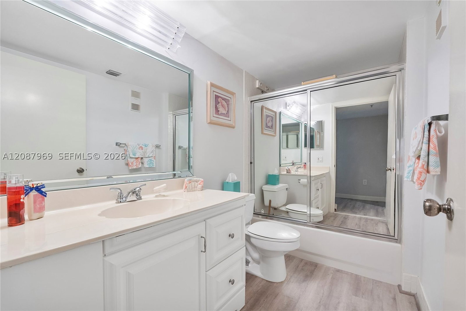 Real estate property located at 5952 Regal Glen Dr #102, Palm Beach, Regal Shores Condo, Boynton Beach, FL