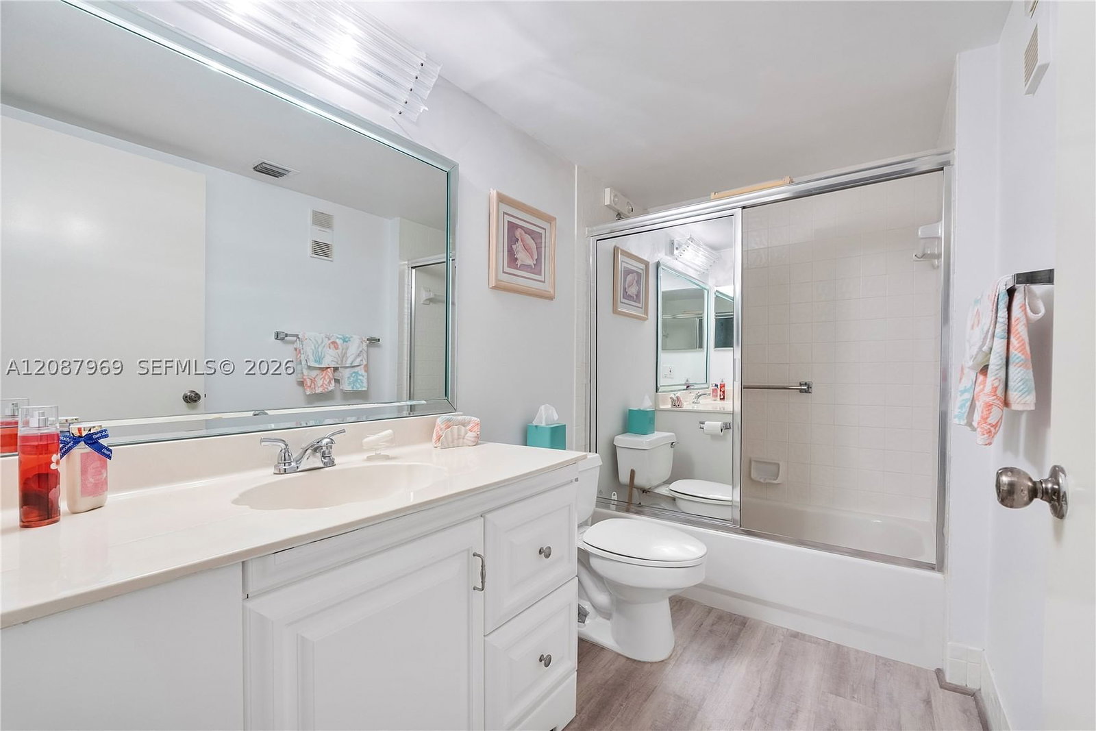 Real estate property located at 5952 Regal Glen Dr #102, Palm Beach, Regal Shores Condo, Boynton Beach, FL