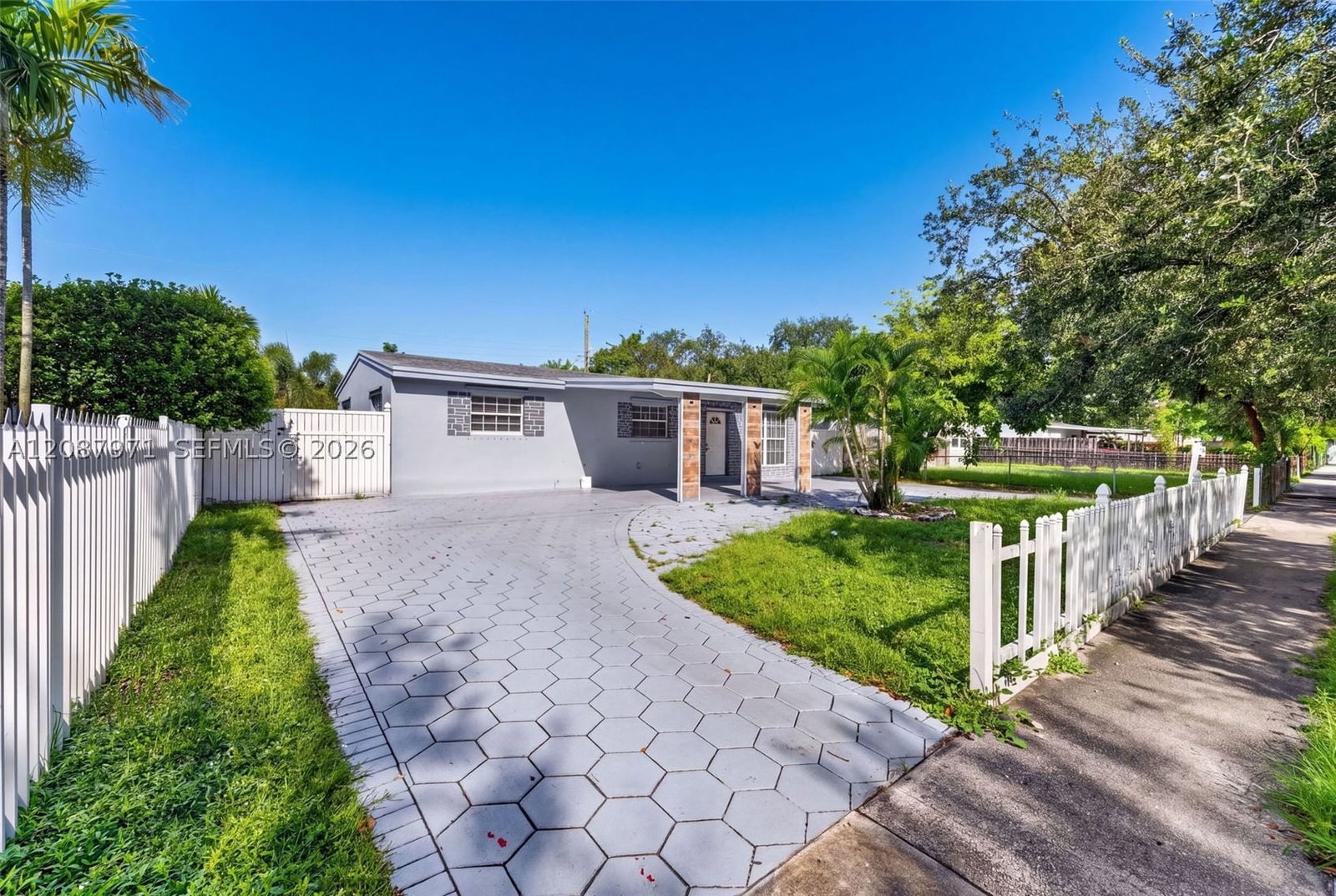 Real estate property located at 730 64th Ave, Broward, Boulevard Heights Sec 6, Hollywood, FL