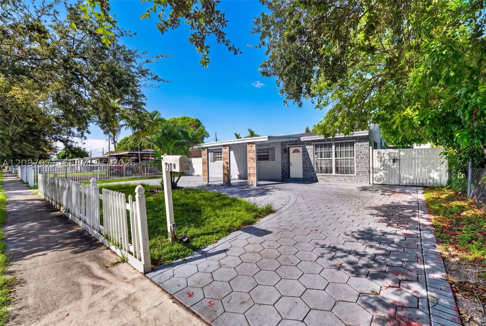 Real estate property located at 730 64th Ave, Broward, Boulevard Heights Sec 6, Hollywood, FL