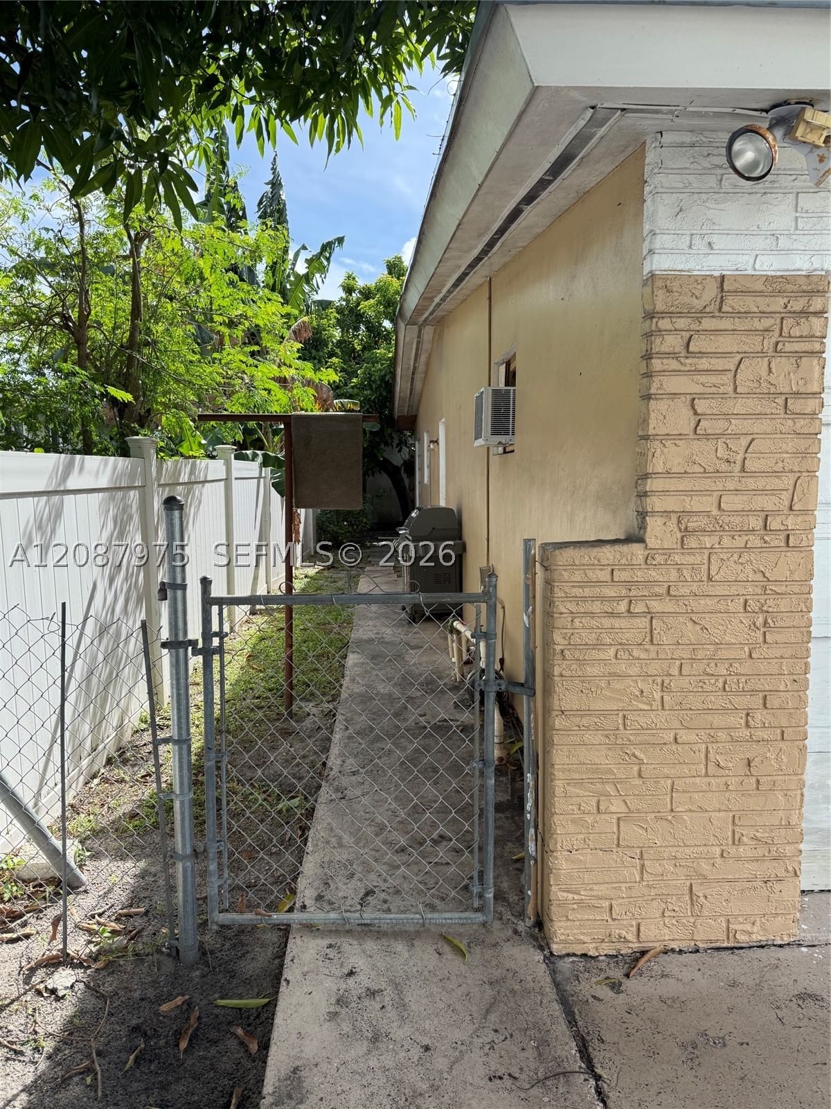 Real estate property located at 1409 24th Ter, Broward, Belmar, Hollywood, FL