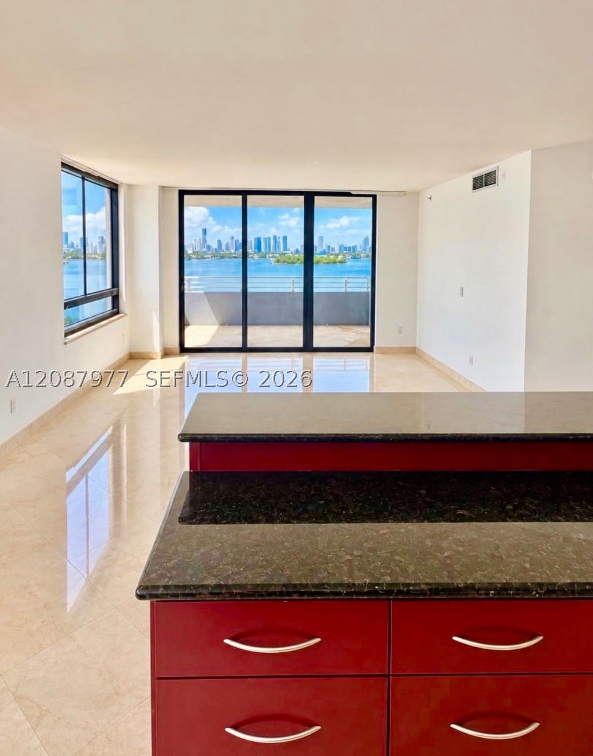 Real estate property located at 1330 West Ave #702, Miami-dade, The Waverly At South Beac, Miami Beach, FL