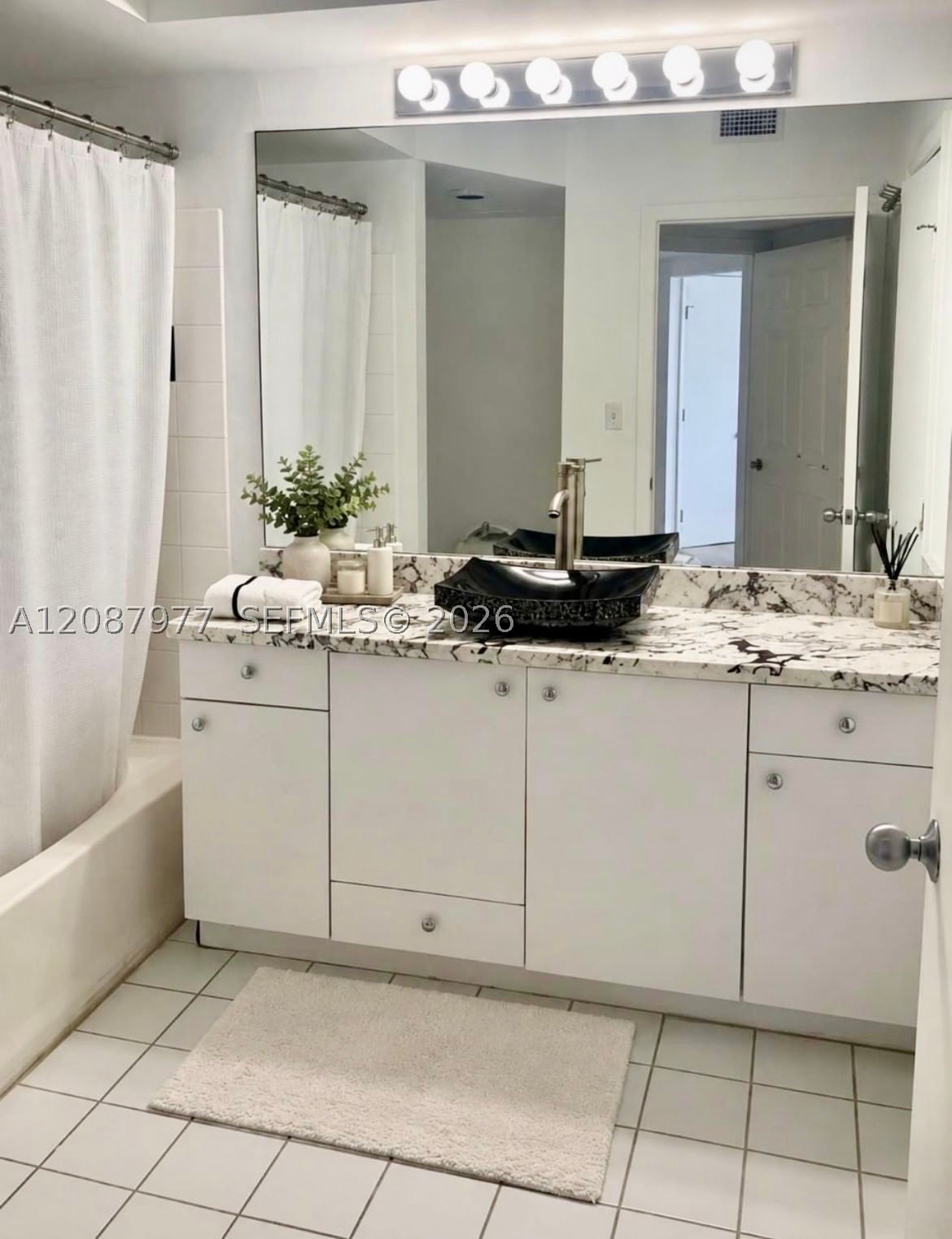 Real estate property located at 1330 West Ave #702, Miami-dade, The Waverly At South Beac, Miami Beach, FL