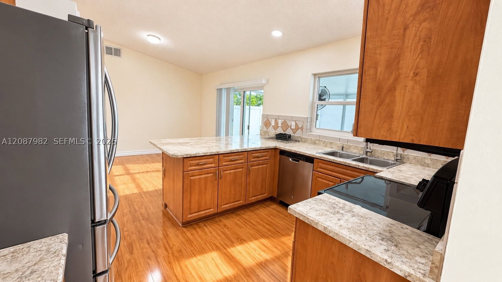 Real estate property located at 17542 12th St, Broward, Silver Lakes At Pembroke, Pembroke Pines, FL