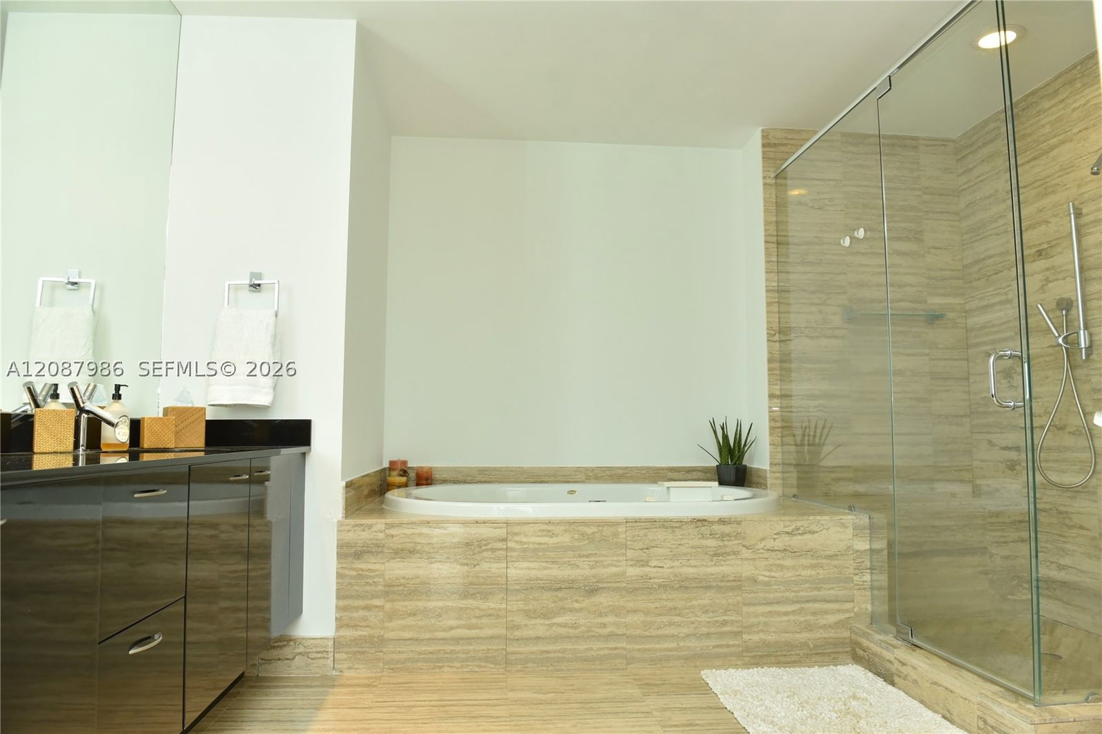 Real estate property located at 16001 Collins Ave #2302, Miami-dade, Tdr Tower I Condo, Sunny Isles Beach, FL