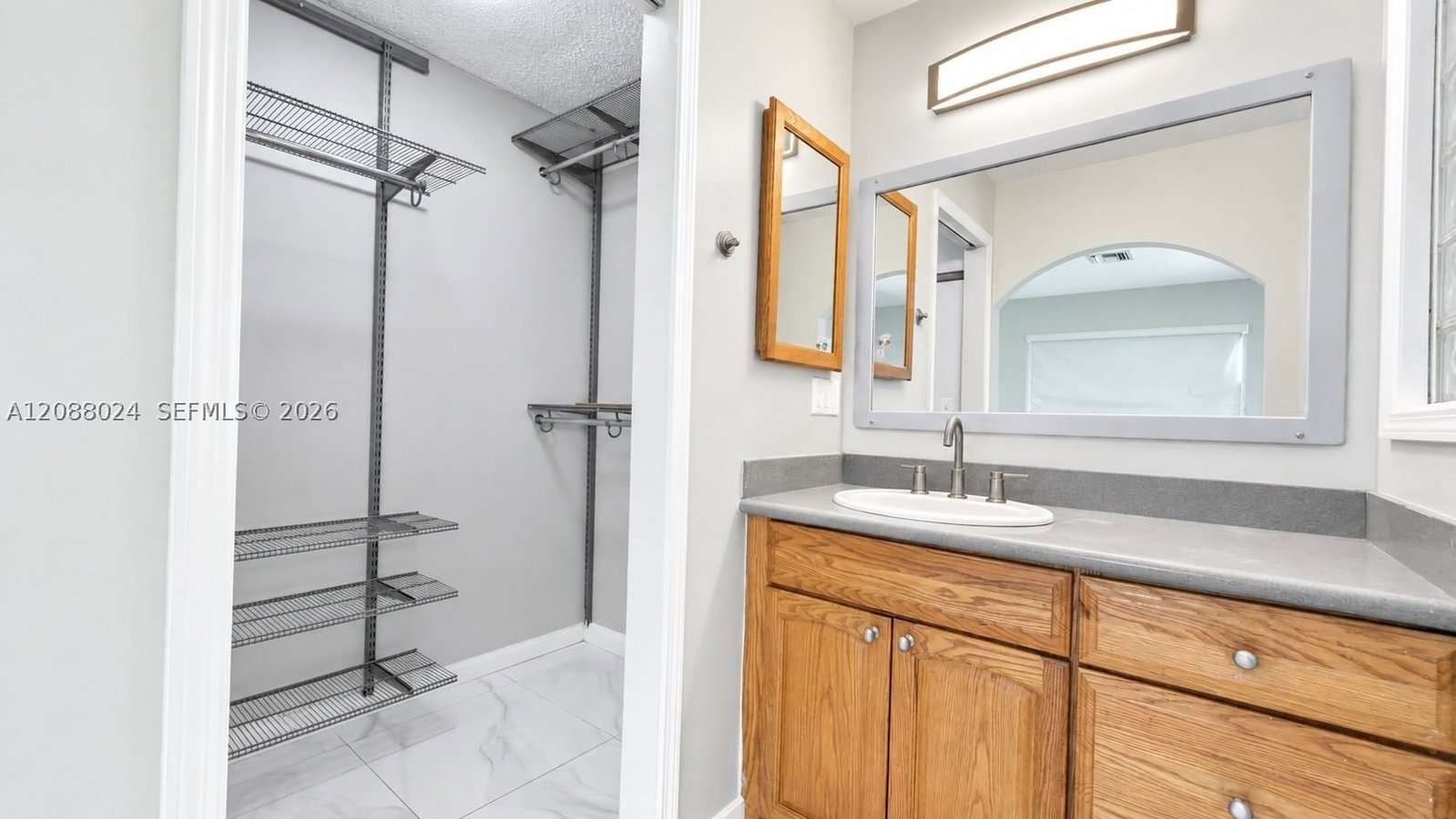 Real estate property located at 8331 44th Ct, Broward, City Of Lauderhill Sec 1, Lauderhill, FL