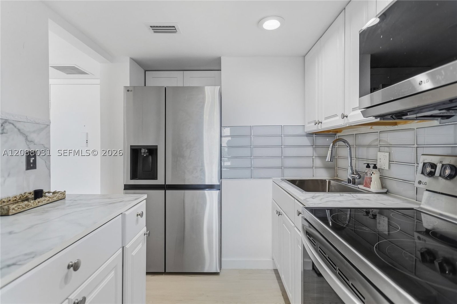 Real estate property located at 2841 163rd St #607, Miami-dade, Stratford House Condo, North Miami Beach, FL