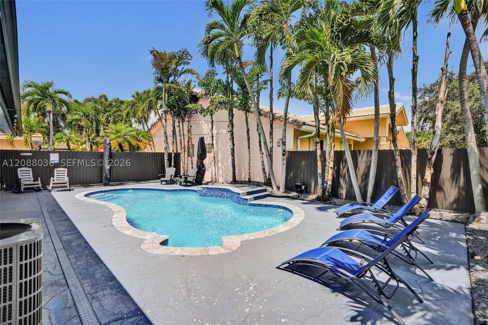Real estate property located at 8971 150th Ter, Miami-dade, West Lakes Gardens 3rd Ad, Miami Lakes, FL