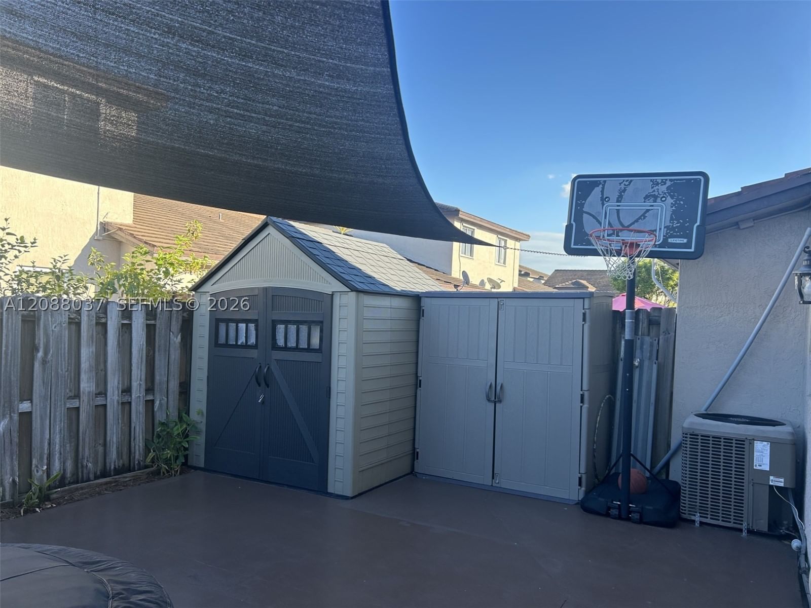 Real estate property located at 18859 86th Ave #3305, Miami-dade, Ibis Villa At Miami Garde, Hialeah, FL