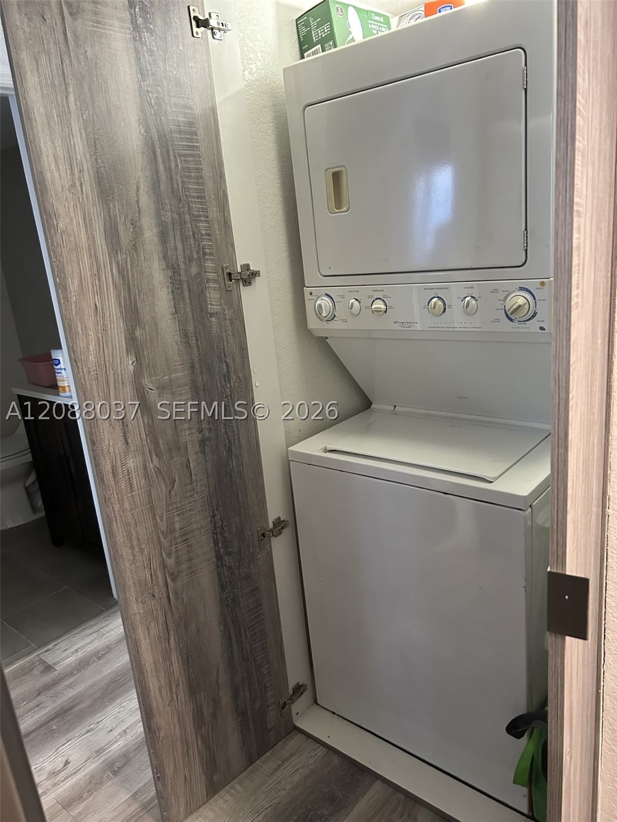 Real estate property located at 18859 86th Ave #3305, Miami-dade, Ibis Villa At Miami Garde, Hialeah, FL