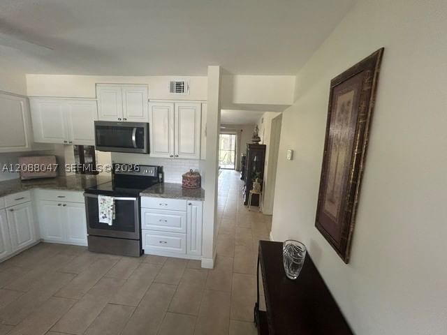 Real estate property located at 2 Briarwood Cir #112, Broward, Villas At Carriage Hills, Hollywood, FL