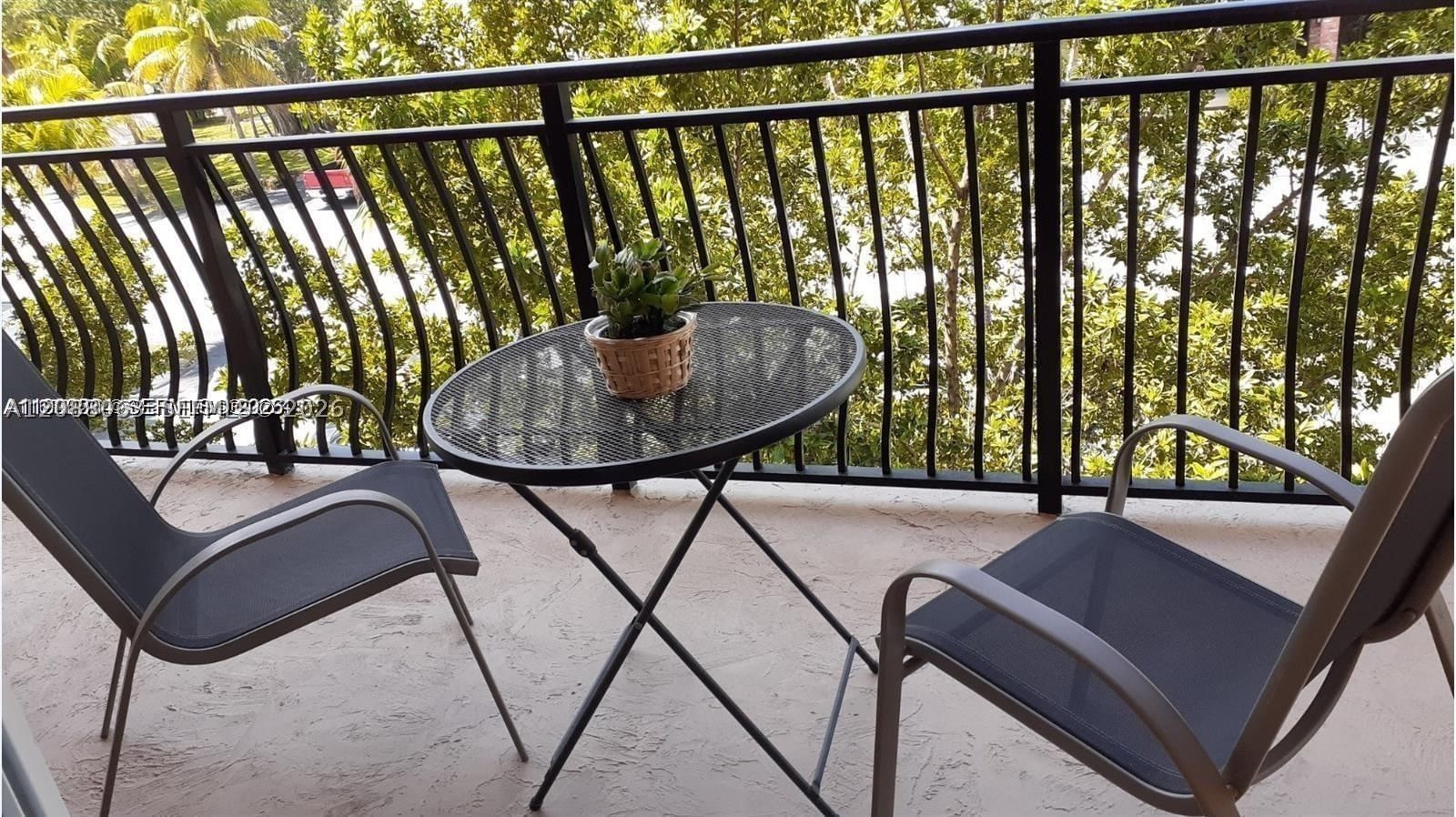 Real estate property located at 555 Dania Beach Blvd #5, Broward, Dania Place (the) Condo, Dania Beach, FL