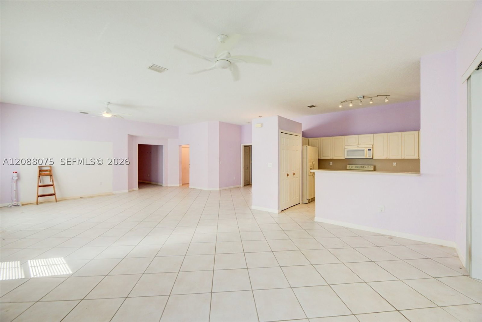 Real estate property located at 13945 Cypress Cove Cir, Broward, West Park-west Parcel, Davie, FL
