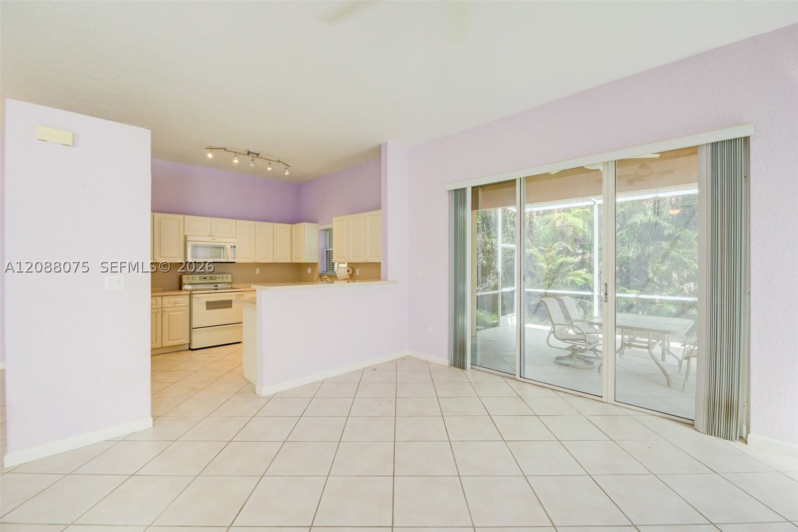 Real estate property located at 13945 Cypress Cove Cir, Broward, West Park-west Parcel, Davie, FL
