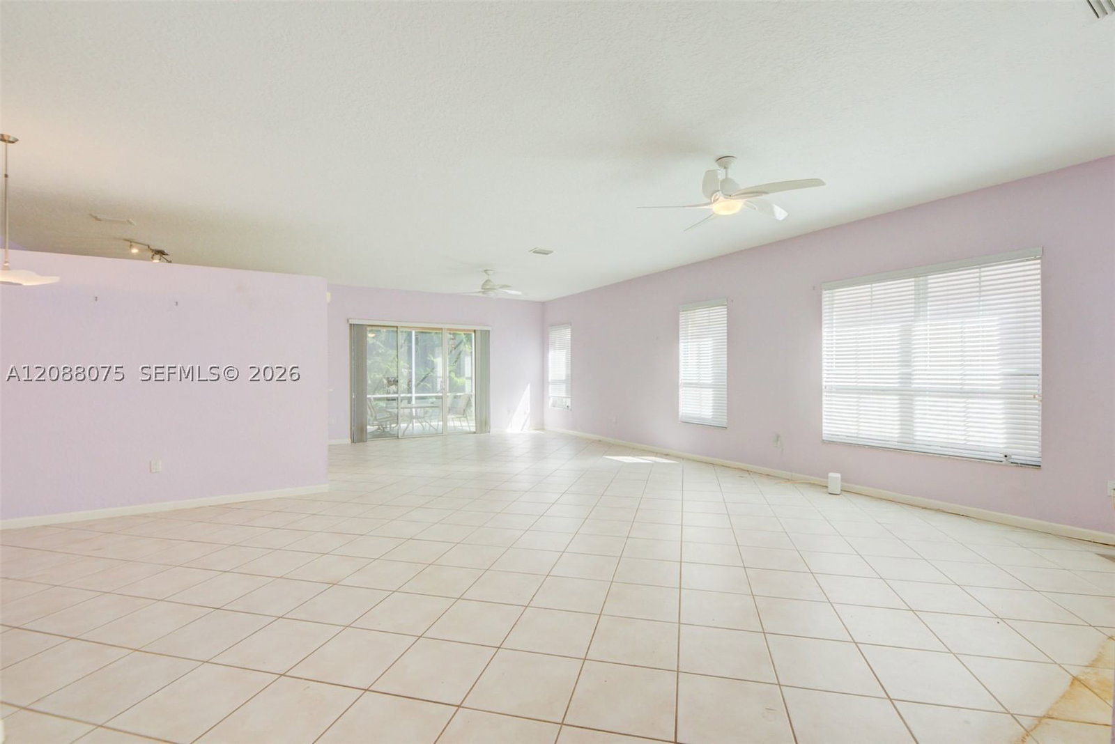 Real estate property located at 13945 Cypress Cove Cir, Broward, West Park-west Parcel, Davie, FL