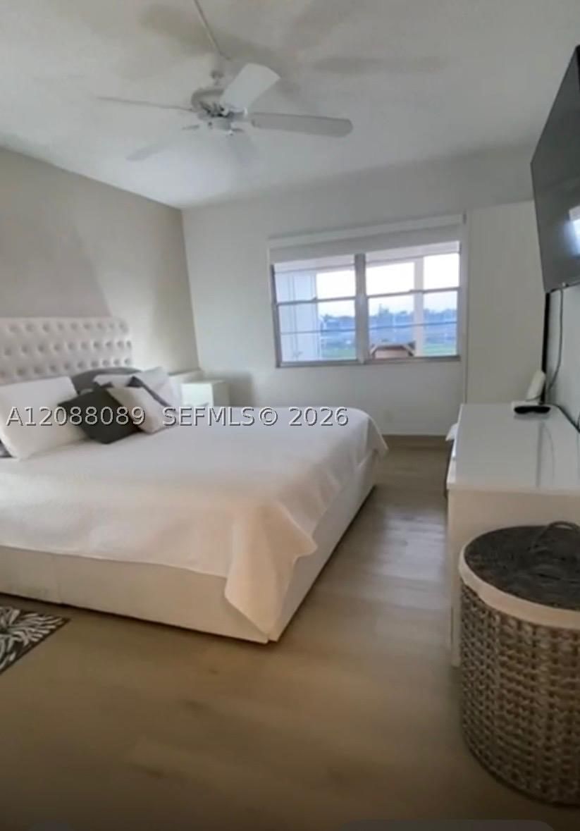 Real estate property located at 4076 Guildford E #4, Palm Beach, Guildford At Century Vill, Boca Raton, FL