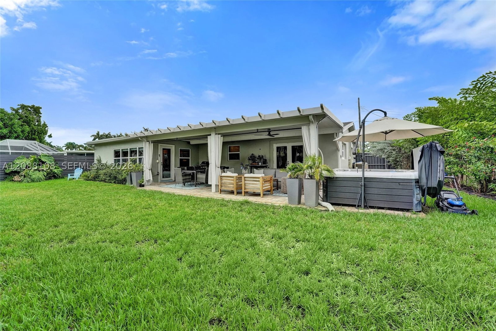 Real estate property located at 418 20th St, Broward, Meadowbrook, Wilton Manors, FL