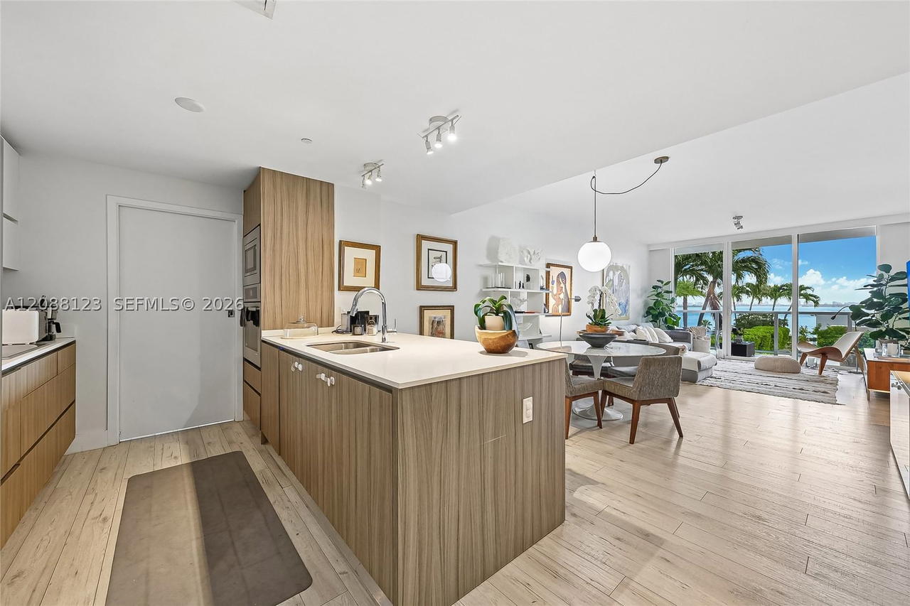 Real estate property located at 600 27th St #704, Miami-dade, Bay House Miami Condo, Miami, FL
