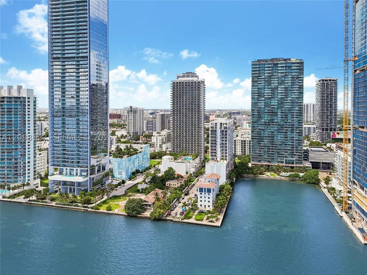 Real estate property located at 600 27th St #704, Miami-dade, Bay House Miami Condo, Miami, FL