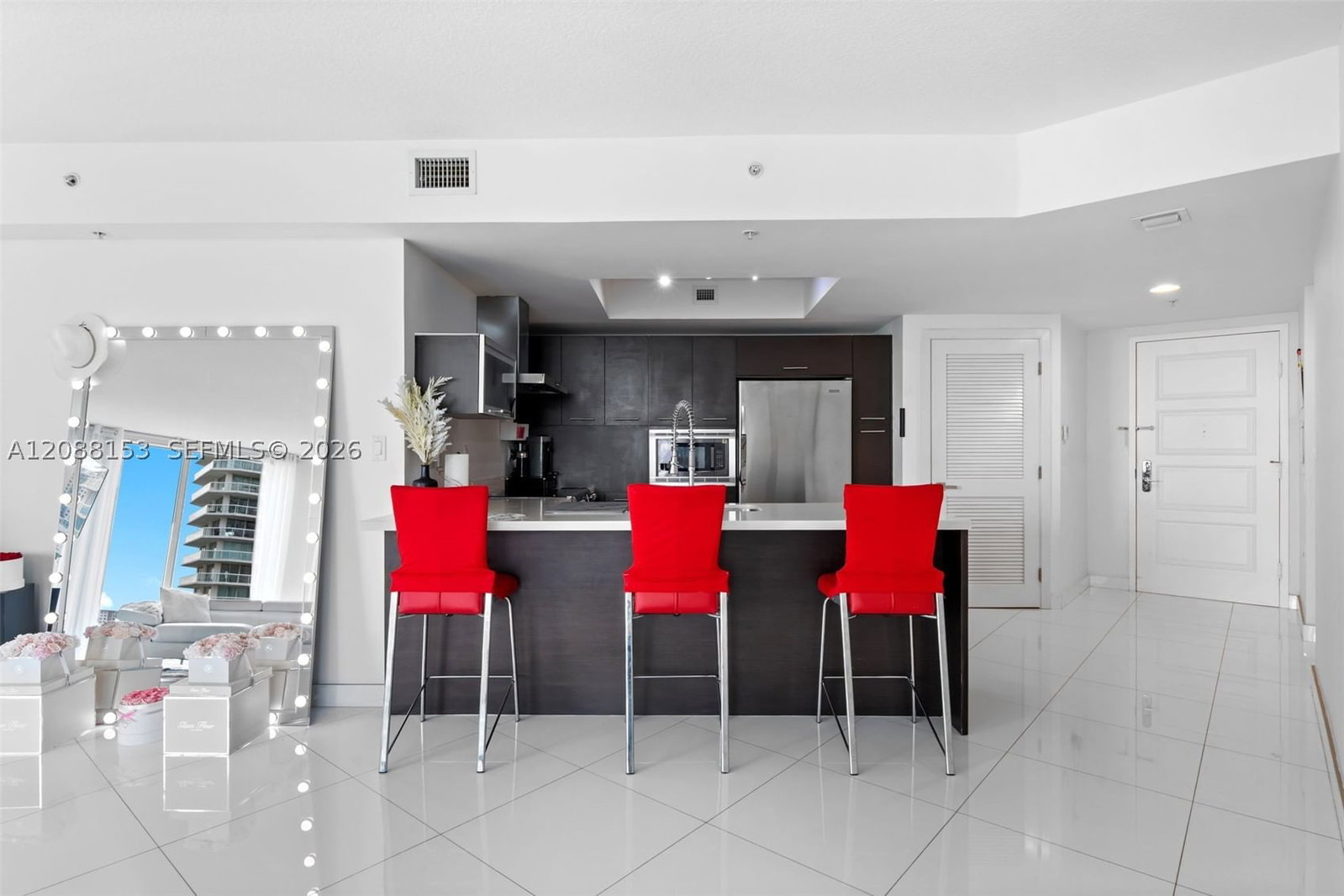 Real estate property located at 150 Sunny Isles Blvd #1-1004, Miami-dade, St Tropez On The Bay 1 Co, Sunny Isles Beach, FL
