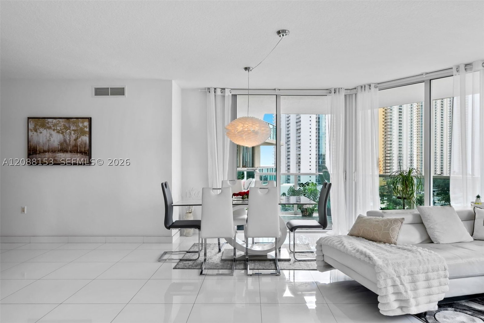 Real estate property located at 150 Sunny Isles Blvd #1-1004, Miami-dade, St Tropez On The Bay 1 Co, Sunny Isles Beach, FL