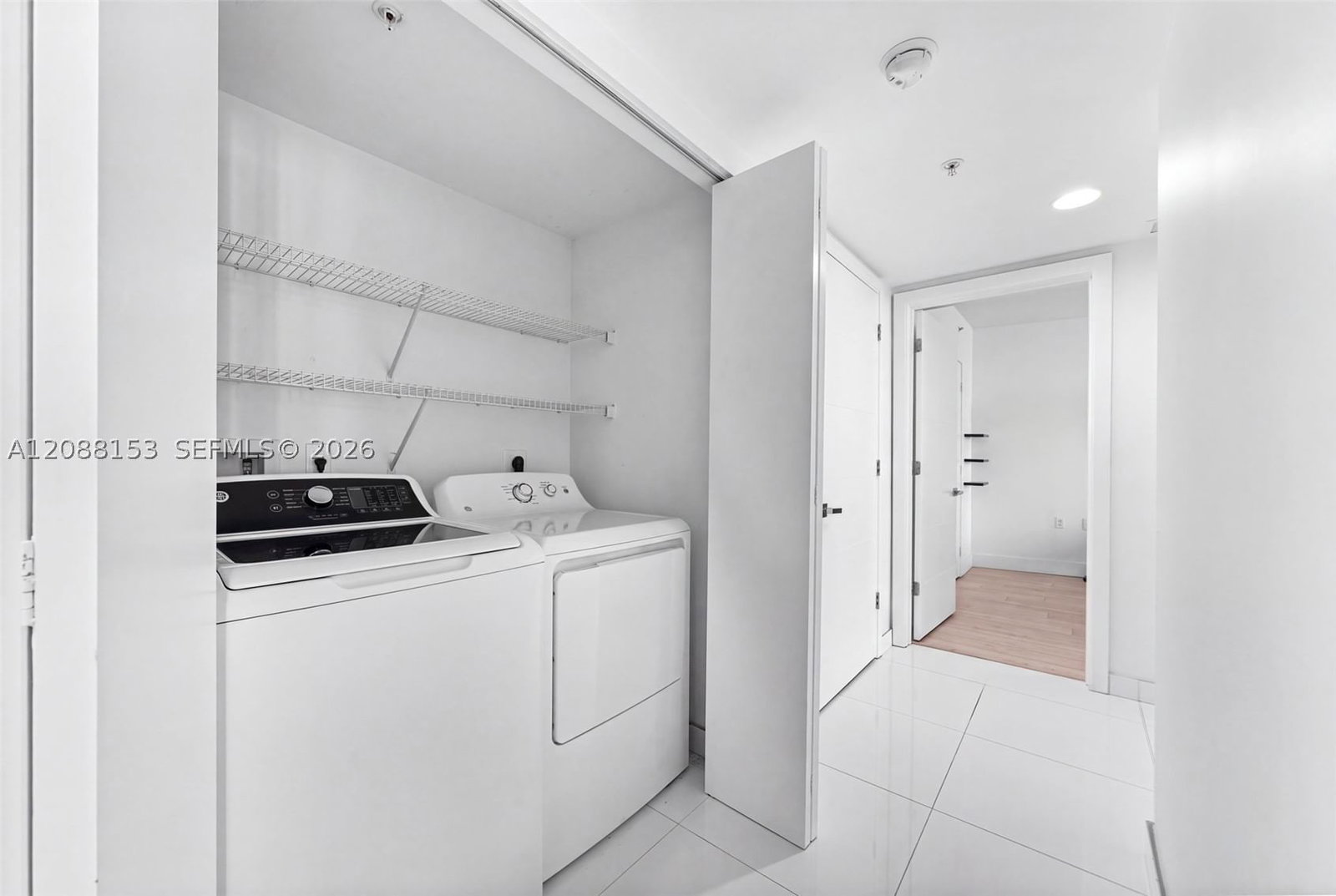 Real estate property located at 150 Sunny Isles Blvd #1-1004, Miami-dade, St Tropez On The Bay 1 Co, Sunny Isles Beach, FL