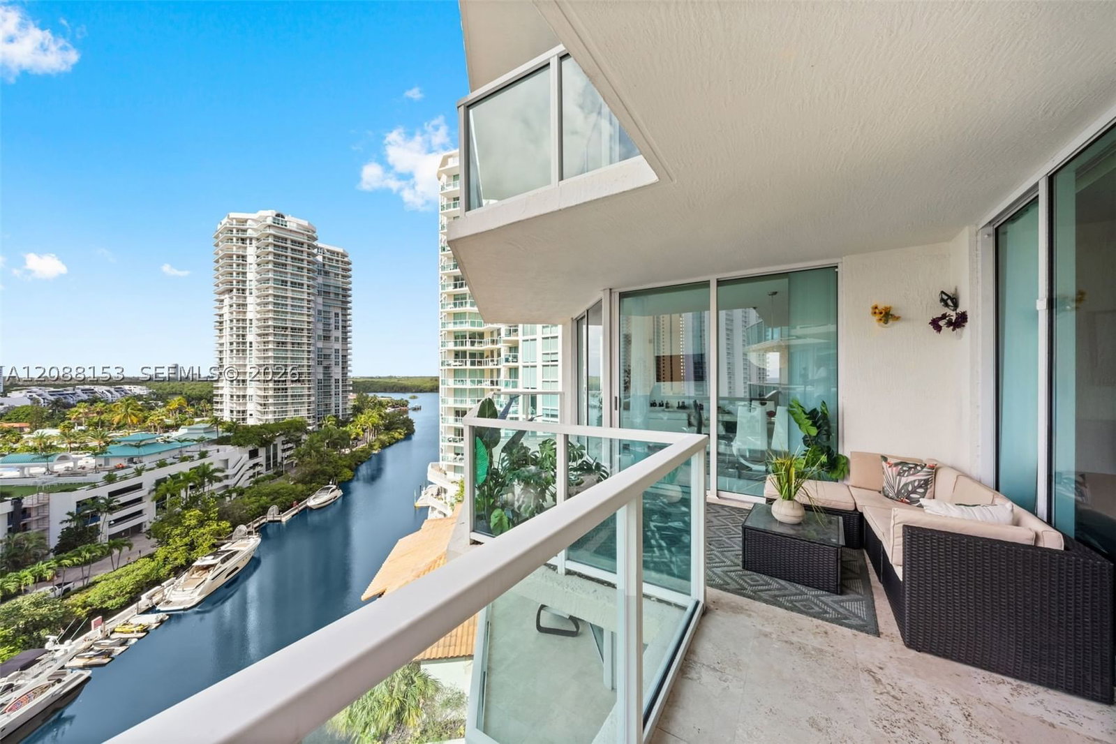 Real estate property located at 150 Sunny Isles Blvd #1-1004, Miami-dade, St Tropez On The Bay 1 Co, Sunny Isles Beach, FL