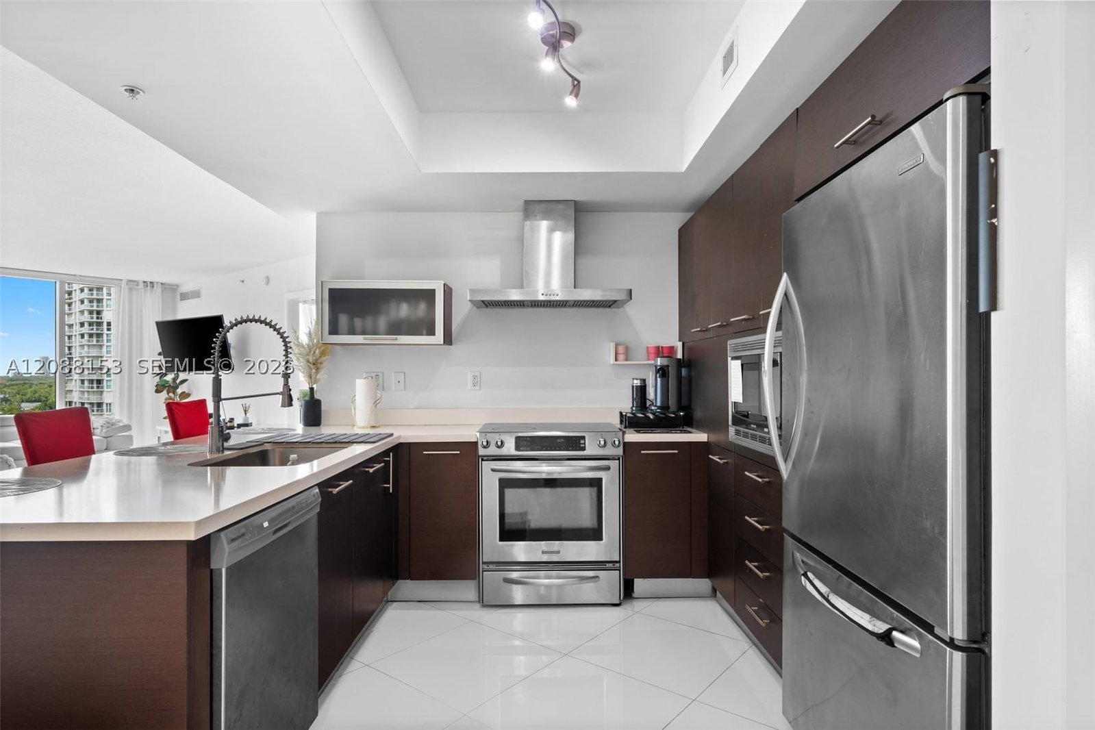 Real estate property located at 150 Sunny Isles Blvd #1-1004, Miami-dade, St Tropez On The Bay 1 Co, Sunny Isles Beach, FL