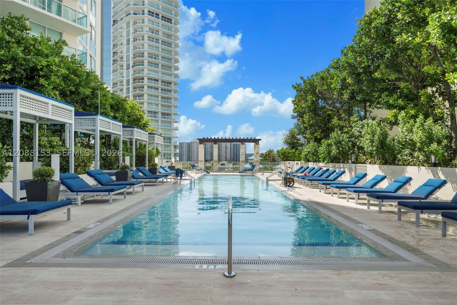 Real estate property located at 150 Sunny Isles Blvd #1-1004, Miami-dade, St Tropez On The Bay 1 Co, Sunny Isles Beach, FL