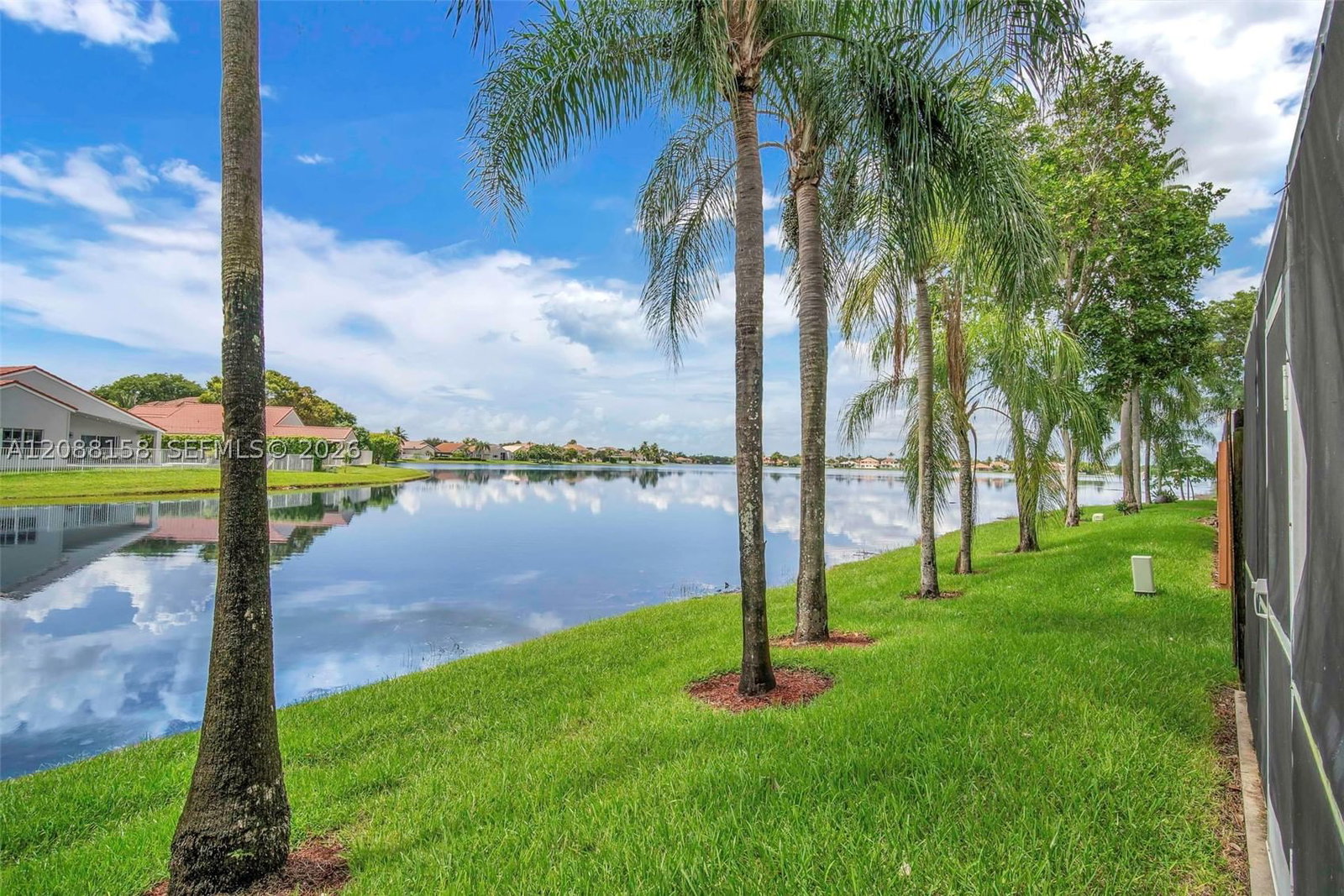 Real estate property located at 1303 Presidio Dr #6-41, Broward, Sectors 3 & 4 Boundary Pl, Weston, FL