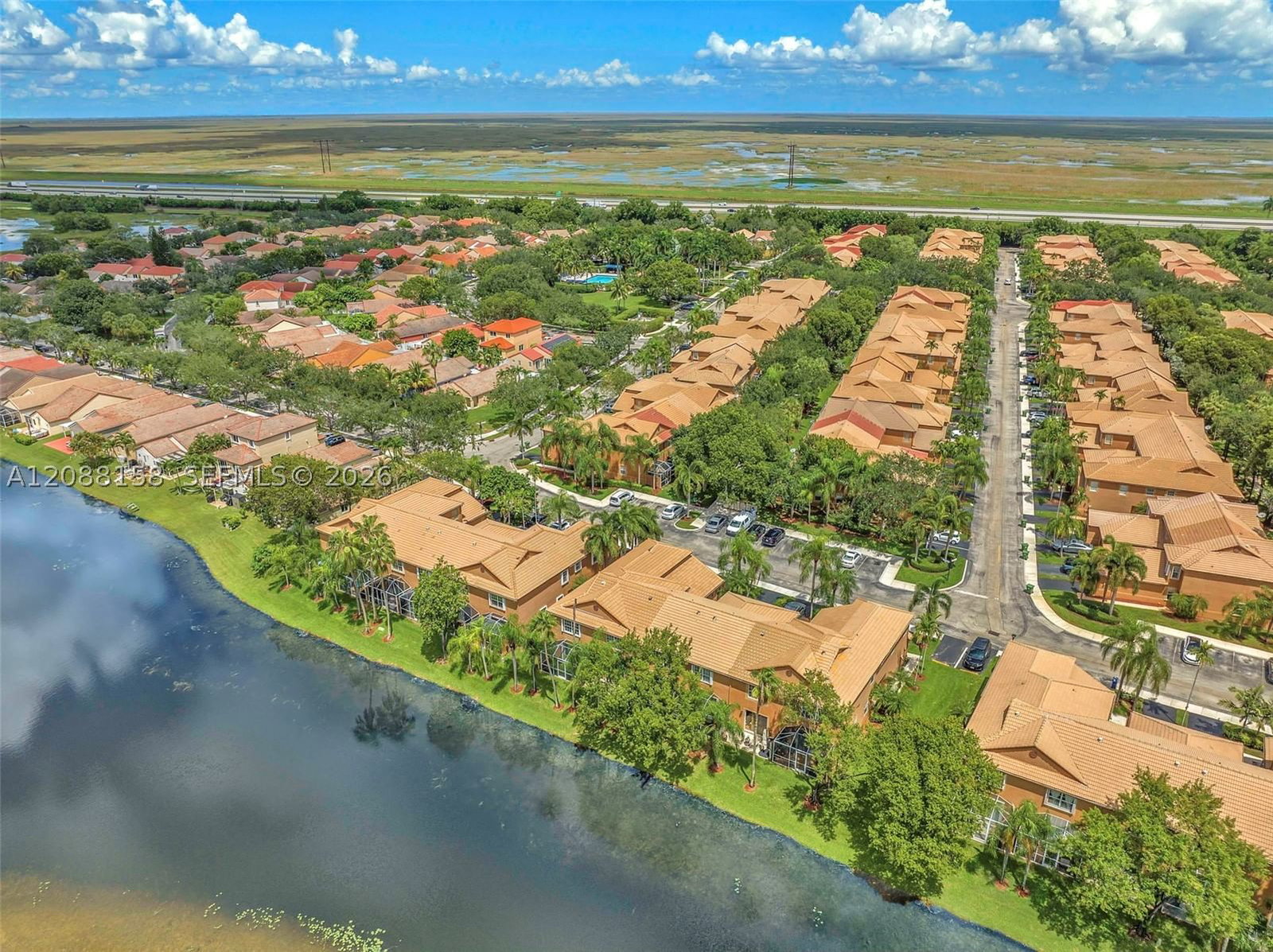 Real estate property located at 1303 Presidio Dr #6-41, Broward, Sectors 3 & 4 Boundary Pl, Weston, FL