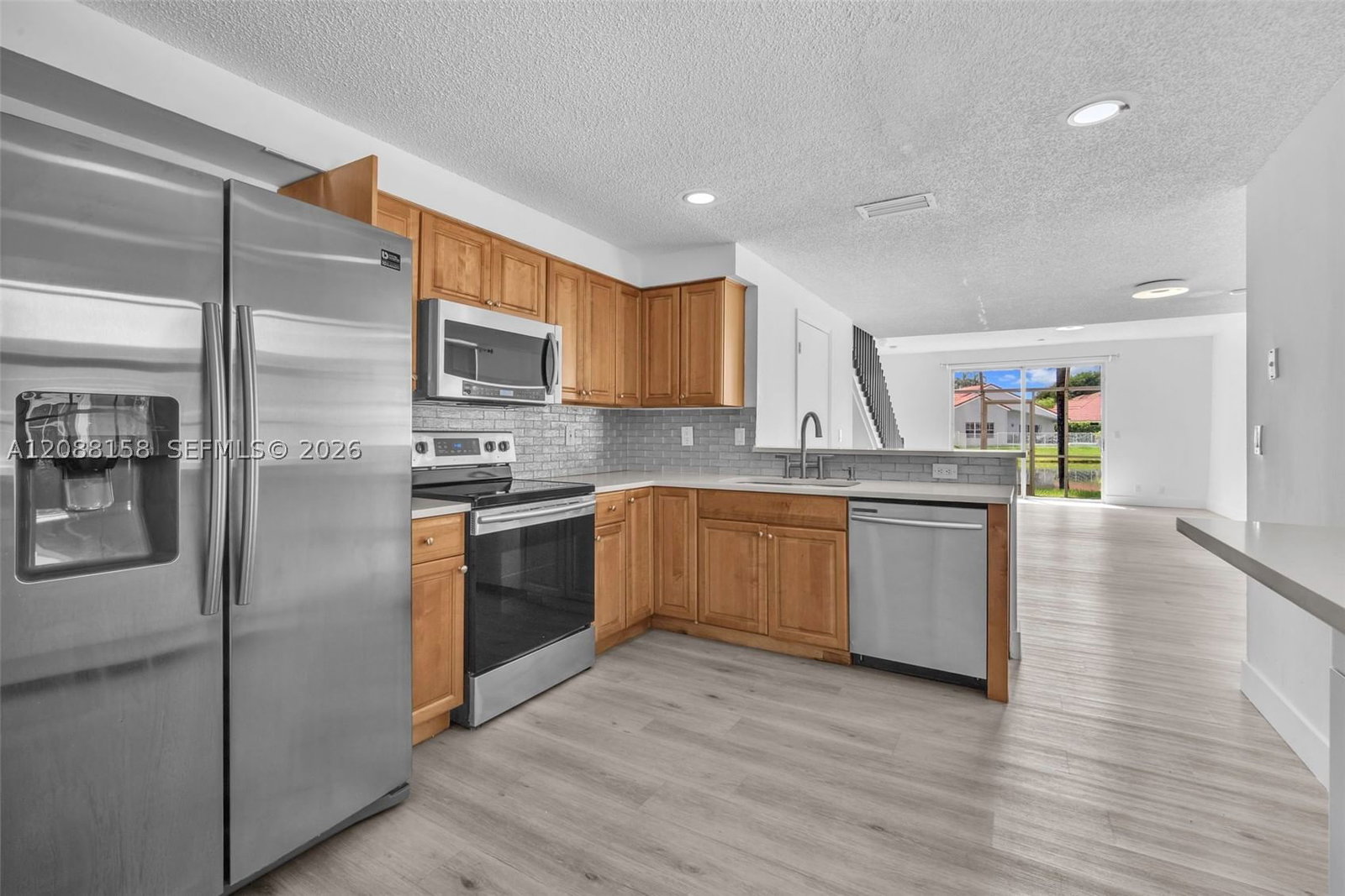 Real estate property located at 1303 Presidio Dr #6-41, Broward, Sectors 3 & 4 Boundary Pl, Weston, FL